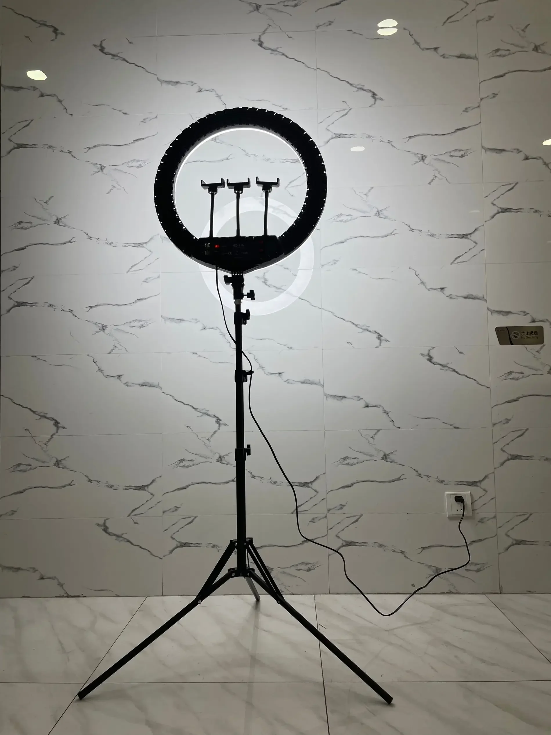 HQ-21n 21インチLEDリングライト撮影ランプセット、 - Photography Lighting Ring のレビューと価格